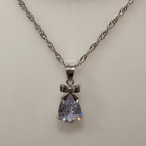 NWOT - Sterling Silver Pear Shaped CZ Bow Necklace, Pendant & Earrings Set - Picture 3 of 14